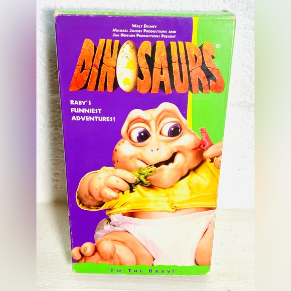 Teenage Mutant Ninja Turtles and Dinosaurs VHS Cassettes - Picture 8 of 9